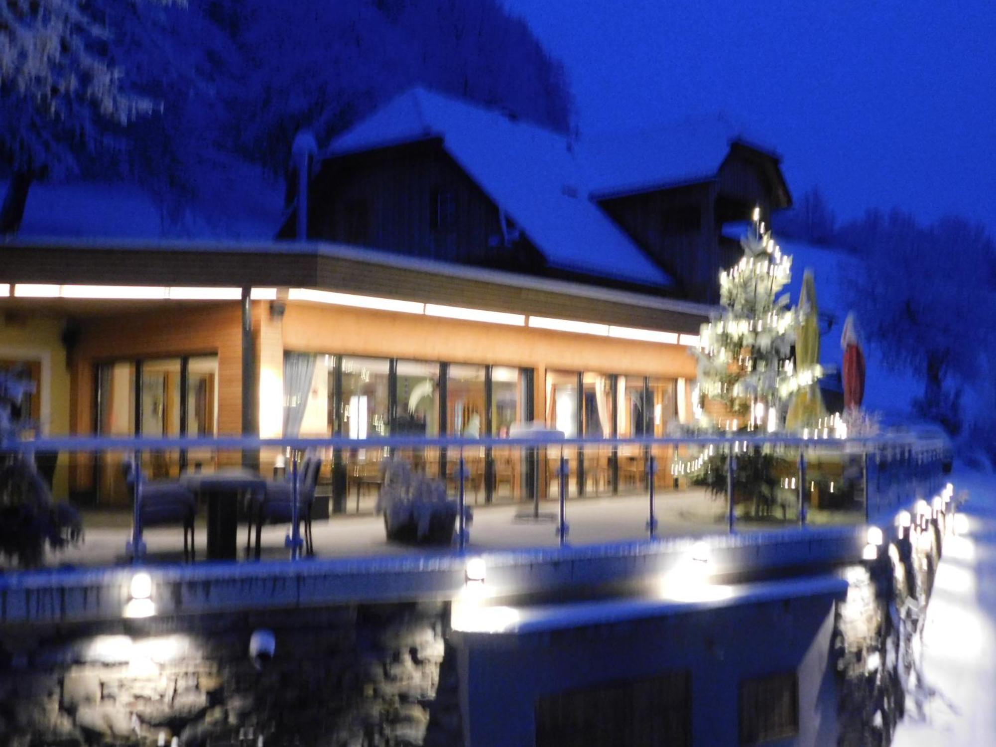 Gasthof Trattner Pension Waldhof Sankt Peter am Kammersberg Exterior photo