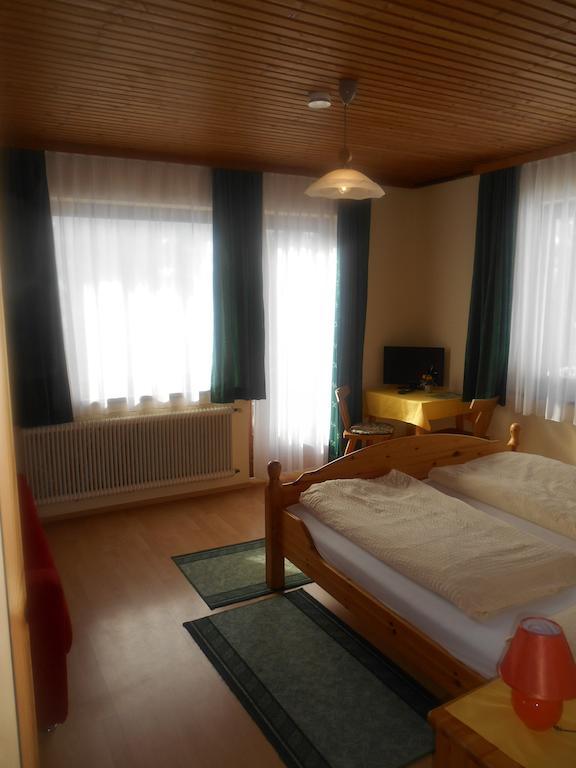 Gasthof Trattner Pension Waldhof Sankt Peter am Kammersberg Room photo